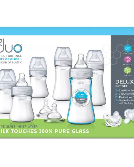 A box of Avent Duo baby bottle set with various bottles and accessories on a white background.