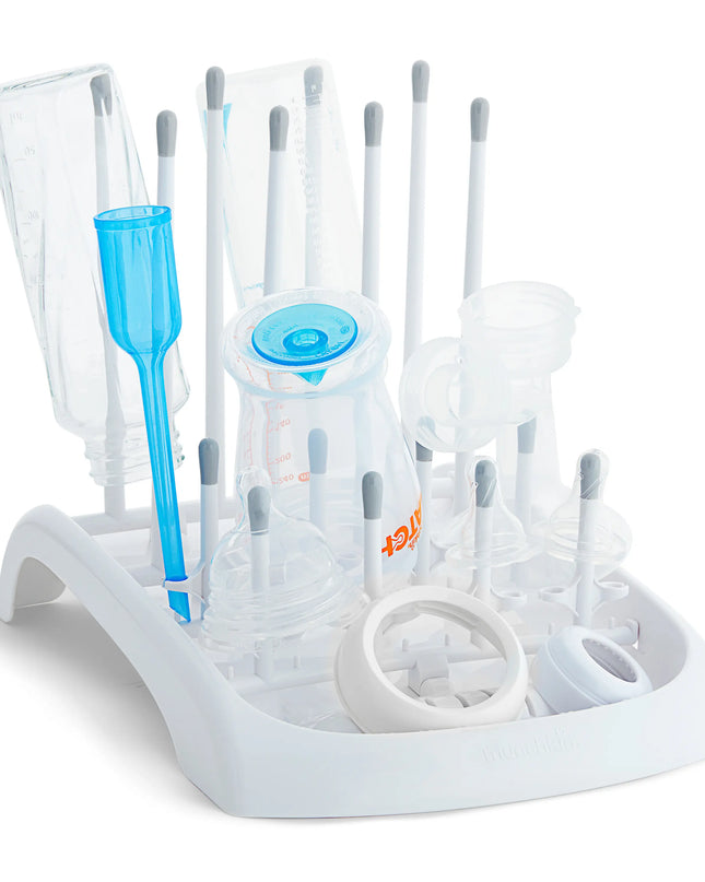 Munchkin® My Munchkin Gift Basket - Ideal for Baby Showers, Featuring 15 Neutral Unisex Baby Products