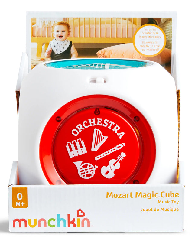 Munchkin® My Munchkin Gift Basket - Ideal for Baby Showers, Featuring 15 Neutral Unisex Baby Products