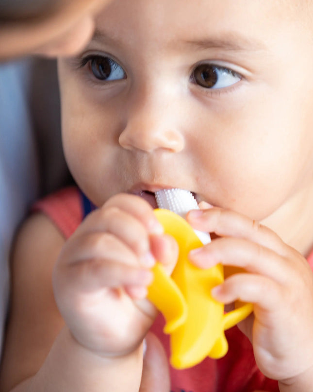Nuby™ NanaNubs Banana Massaging Toothbrush for Babies (3m+)