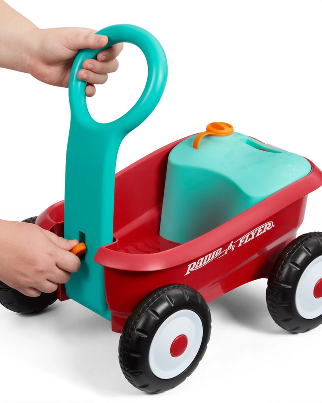 Radio Flyer Push & Pull Bubble Buddy Walker Wagon - Non-Battery Operated Bubble Machine for Children Aged 1-4 Years